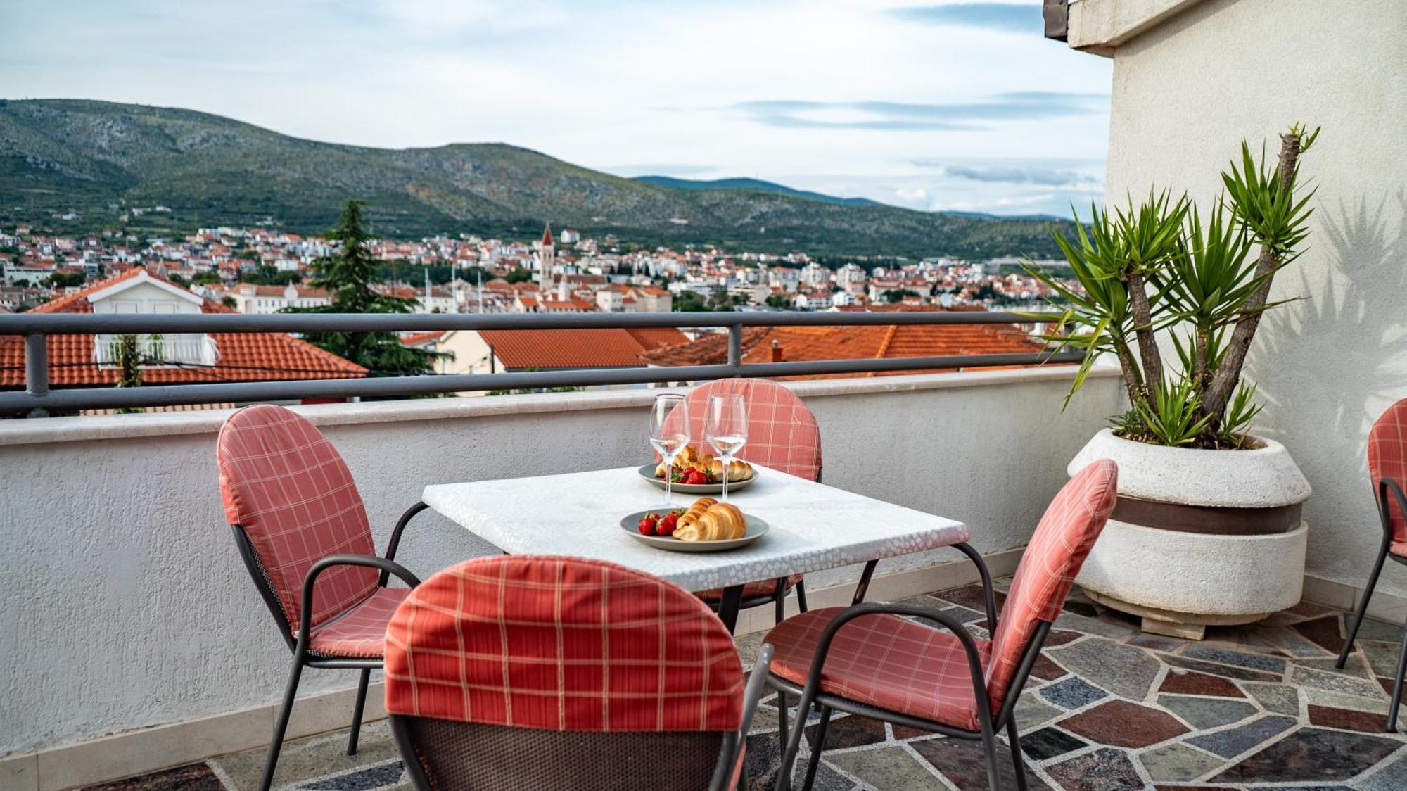 Apartments Kudelik Trogir Zewnętrze zdjęcie