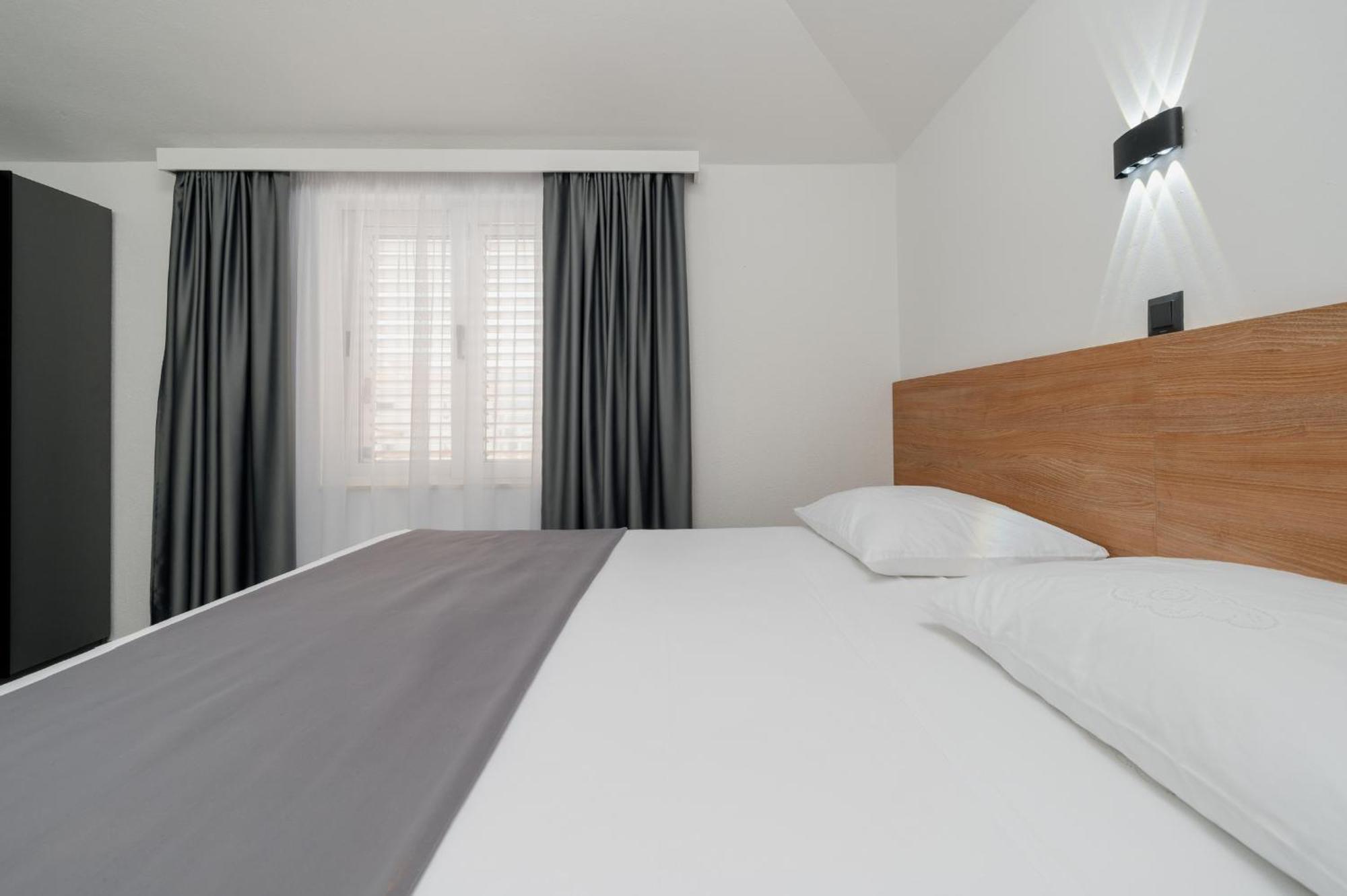 Apartments Kudelik Trogir Zewnętrze zdjęcie
