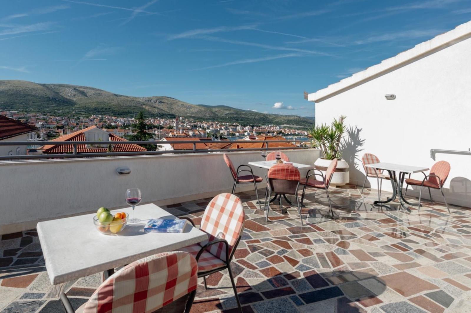 Apartments Kudelik Trogir Zewnętrze zdjęcie
