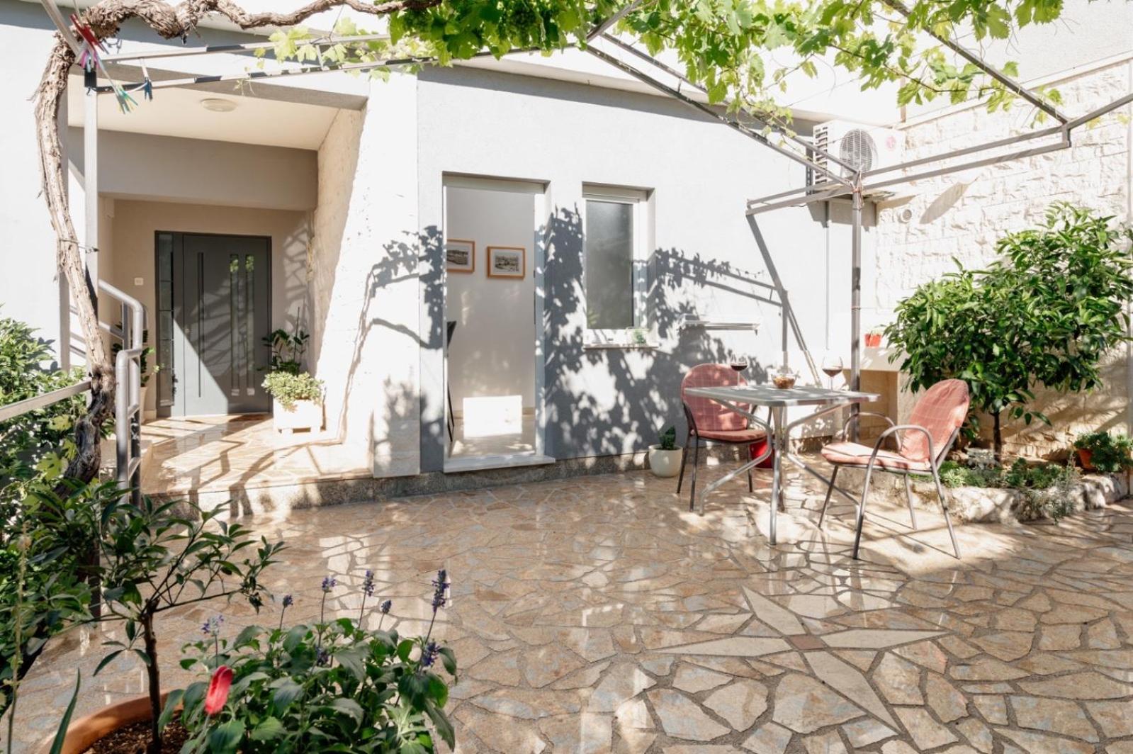 Apartments Kudelik Trogir Zewnętrze zdjęcie